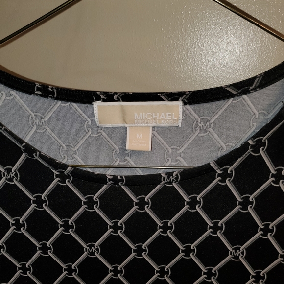 Micheal Kors dress - Picture 3 of 3